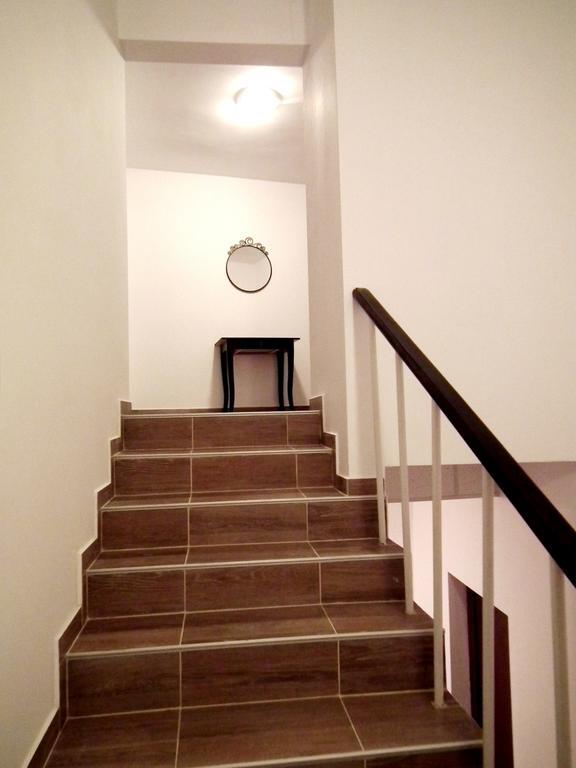 White House Hotel Veliko Turnovo Bagian luar foto